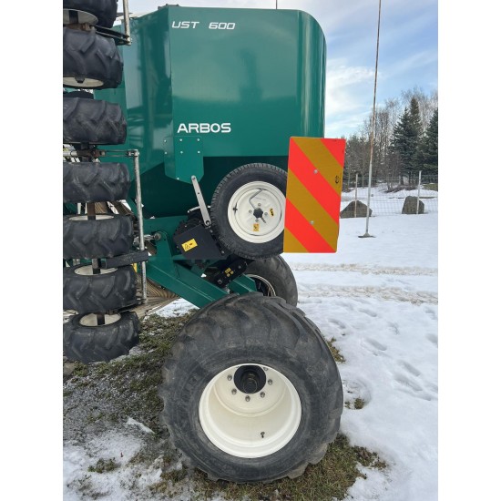 Prikabinama sėjamoji MaterMacc AS-UST 600