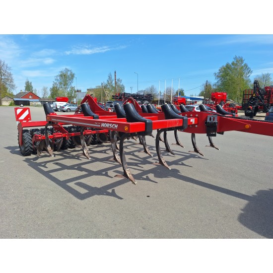 Prikabinamas noraginis skutikas Horsch Tiger 4 AS
